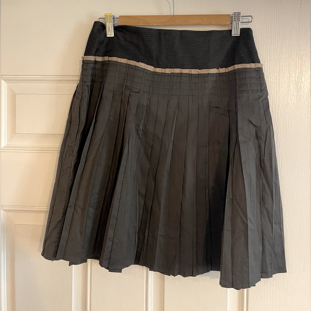 Cotelac
Charcoal Grey 
Excellent Condition
French Brand